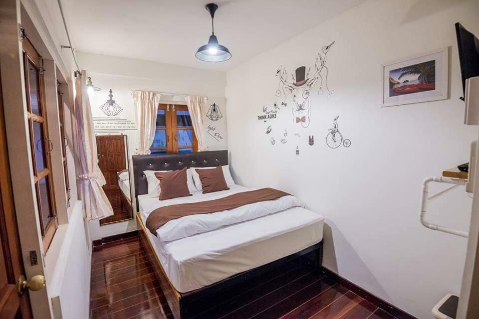 Auberge de jeunesse T Smy House à Bangkok Extérieur photo